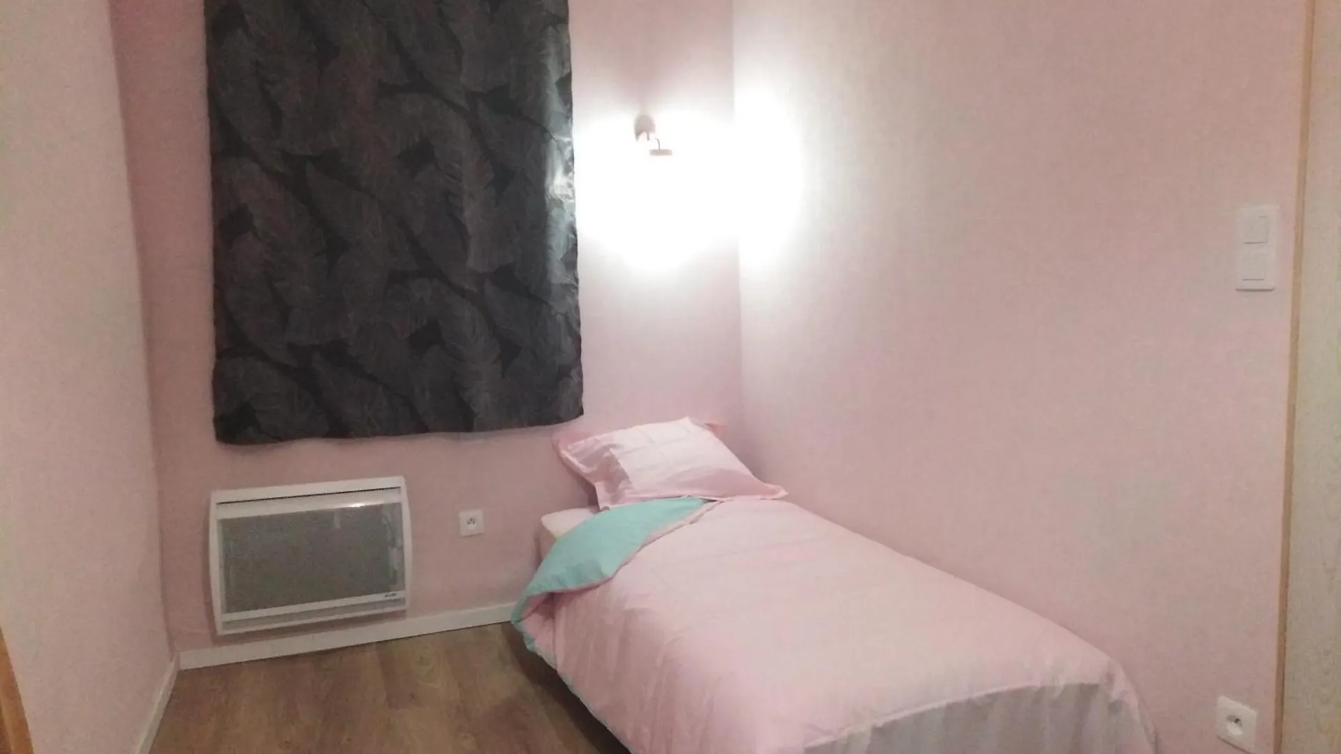 Holiday home Maison Des 2 Grottes Estadens