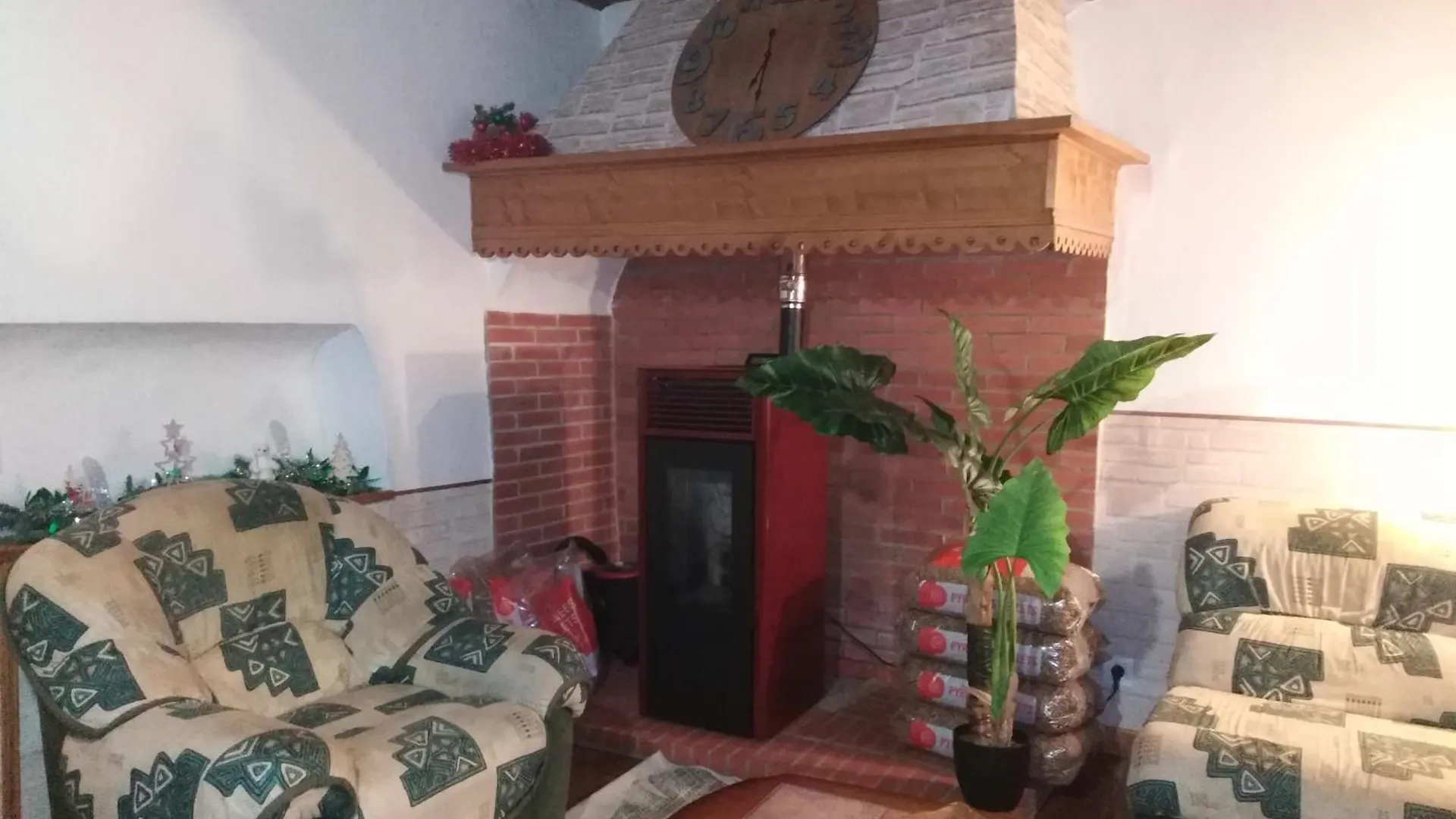 Holiday home Maison Des 2 Grottes Estadens